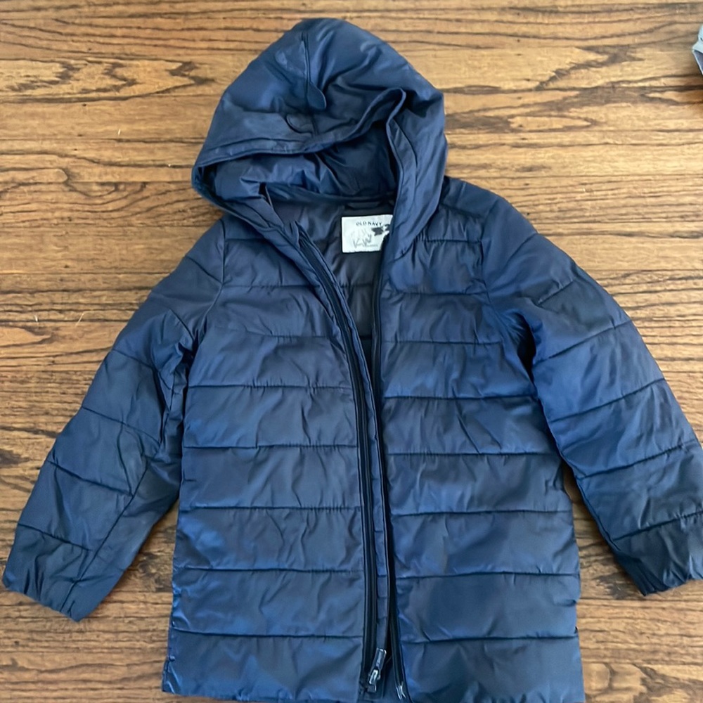 Old Navy 5T Navy light puffer coat